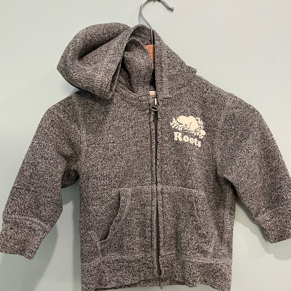 (6-12m) Baby Roots Salt and Pepper Zipper Hoodie - EUC